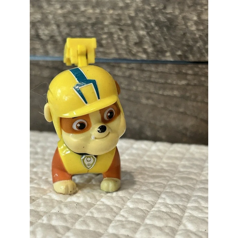 PAW Patrol RUBBLE Action Pack Pup Figure with‎ Action Feature Jackhammer
